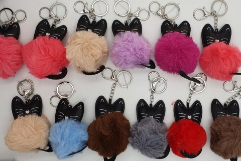 Brelok 12szt. pompon KOTEK Brelok 12szt. pompon KOTEK