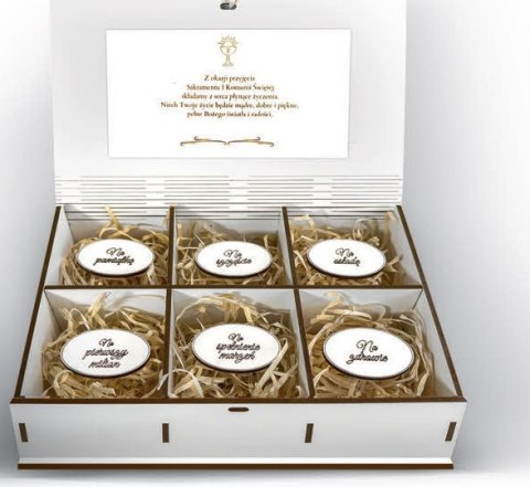 Kasetka duża dzielona na 6 części 15 x 22,5 cm NIEBIESKA Kasetka duża dzielona na 6 części 15 x 22,5 cm NIEBIESKA